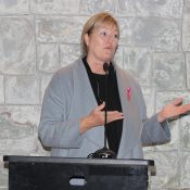 Nathalie Tremblay, CEO of the Quebec Breast Cancer Foundation, the Group's partner in the Programme Accès-recherche